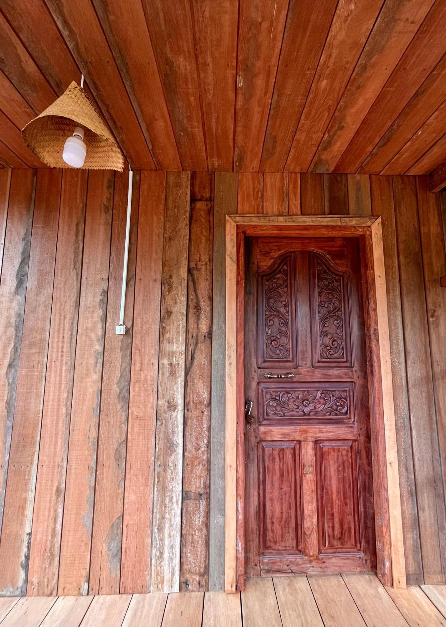 Ratanakiri Farmhouse & Trekking Banlung Eksteriør billede